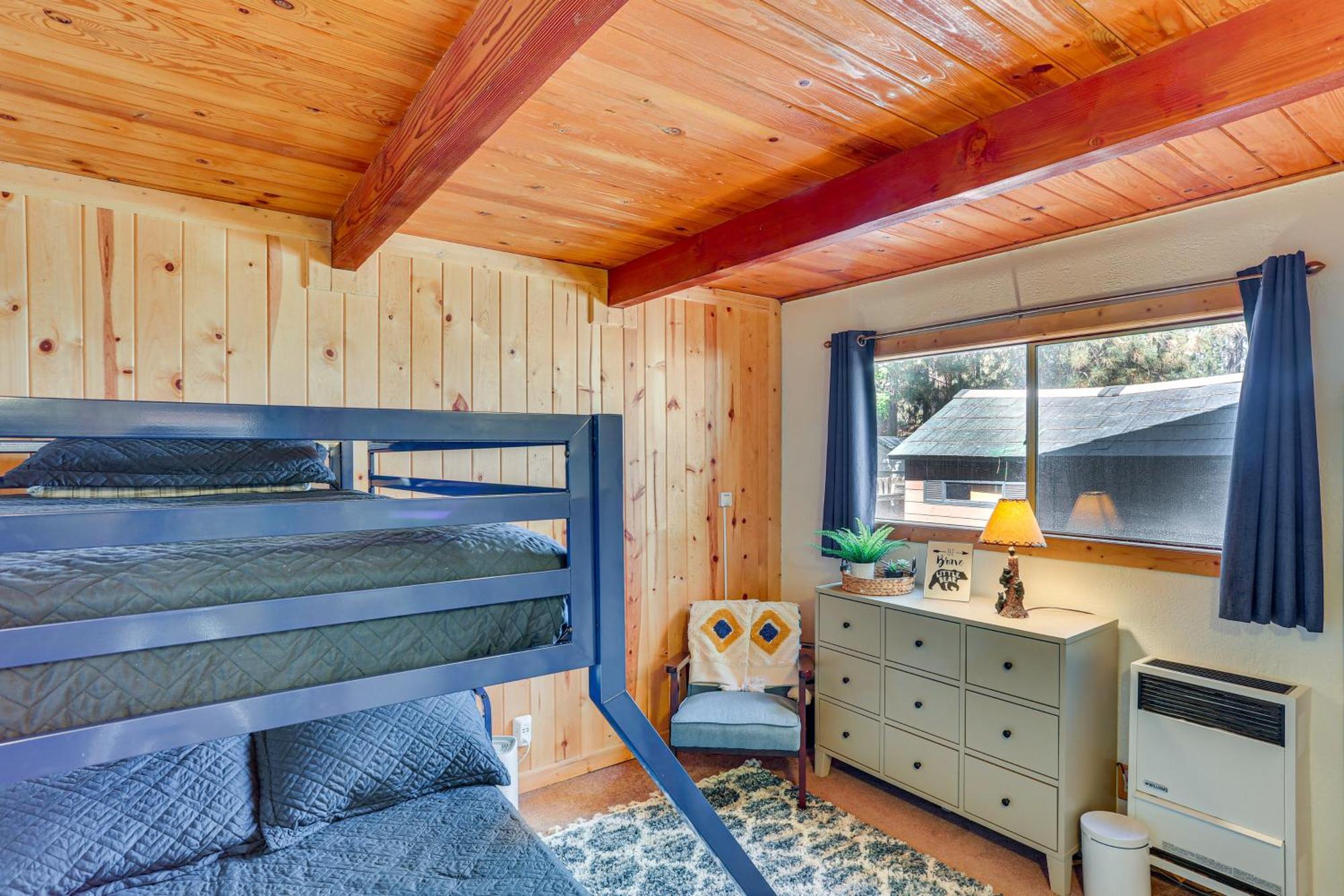 Big Bear Lake Cabin About 1 Mi To Snow Summitandbig Bear Villa ภายนอก รูปภาพ
